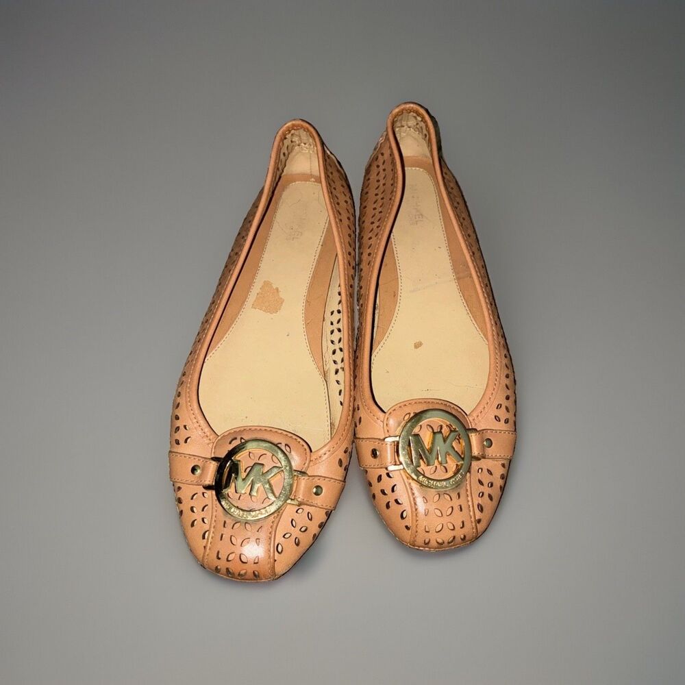 Michael Kors Biege Ballet Flats Leather Women's US 8M Perforated Gold Logo